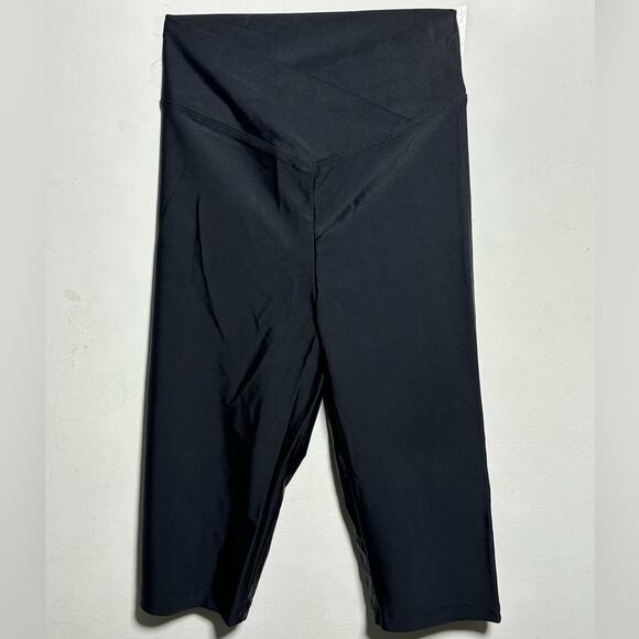 Theatricals Black Turquoise 2PC Dance Set Crop Top and Bike Shorts Adult XS NWT - Picture 5 of 11